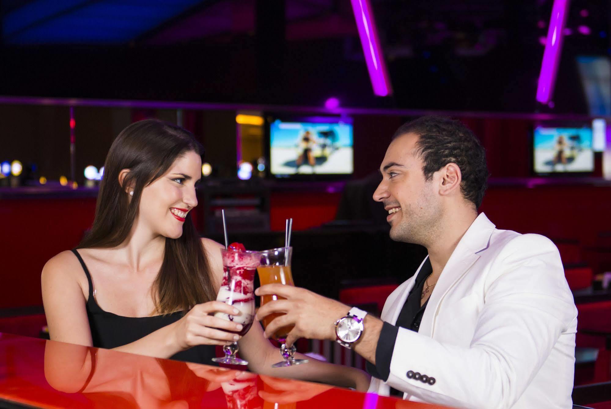 Hotel Casino Magic Neuquén Εξωτερικό φωτογραφία