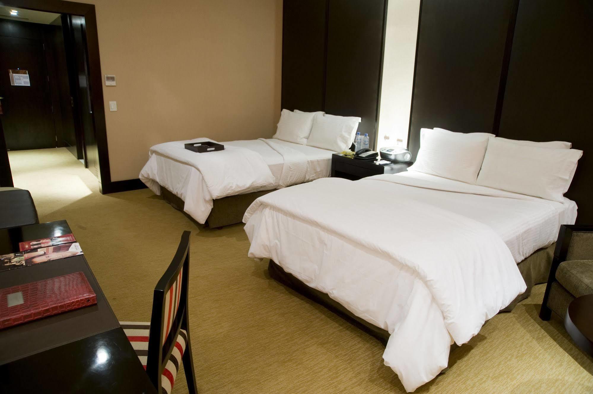 Hotel Casino Magic Neuquén Εξωτερικό φωτογραφία